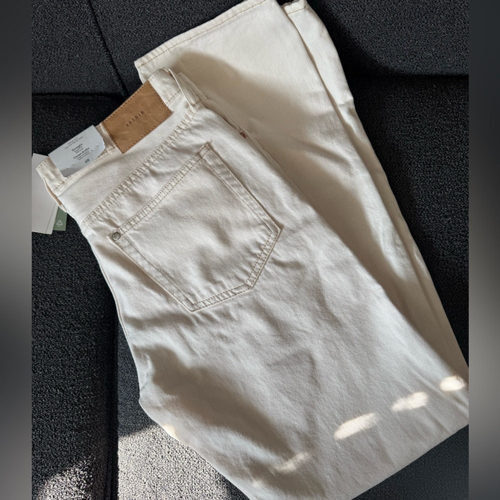NWT cream colored H&M jeans
